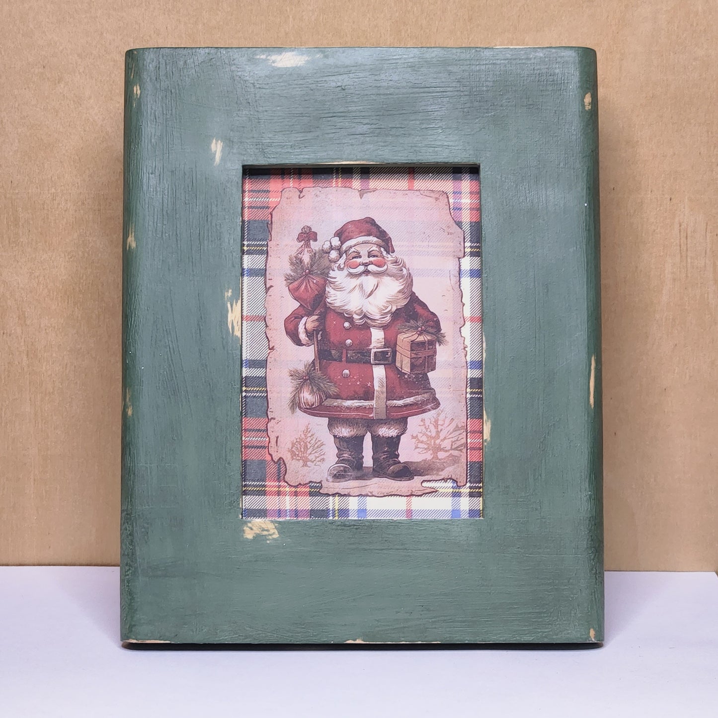 Vintage Santa Frame Decor