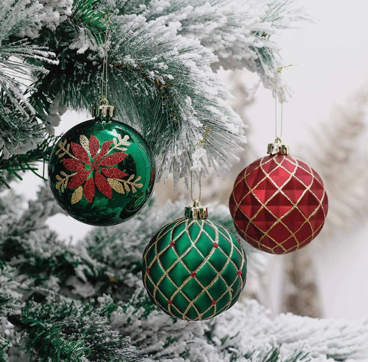 Christmas Ornament Set