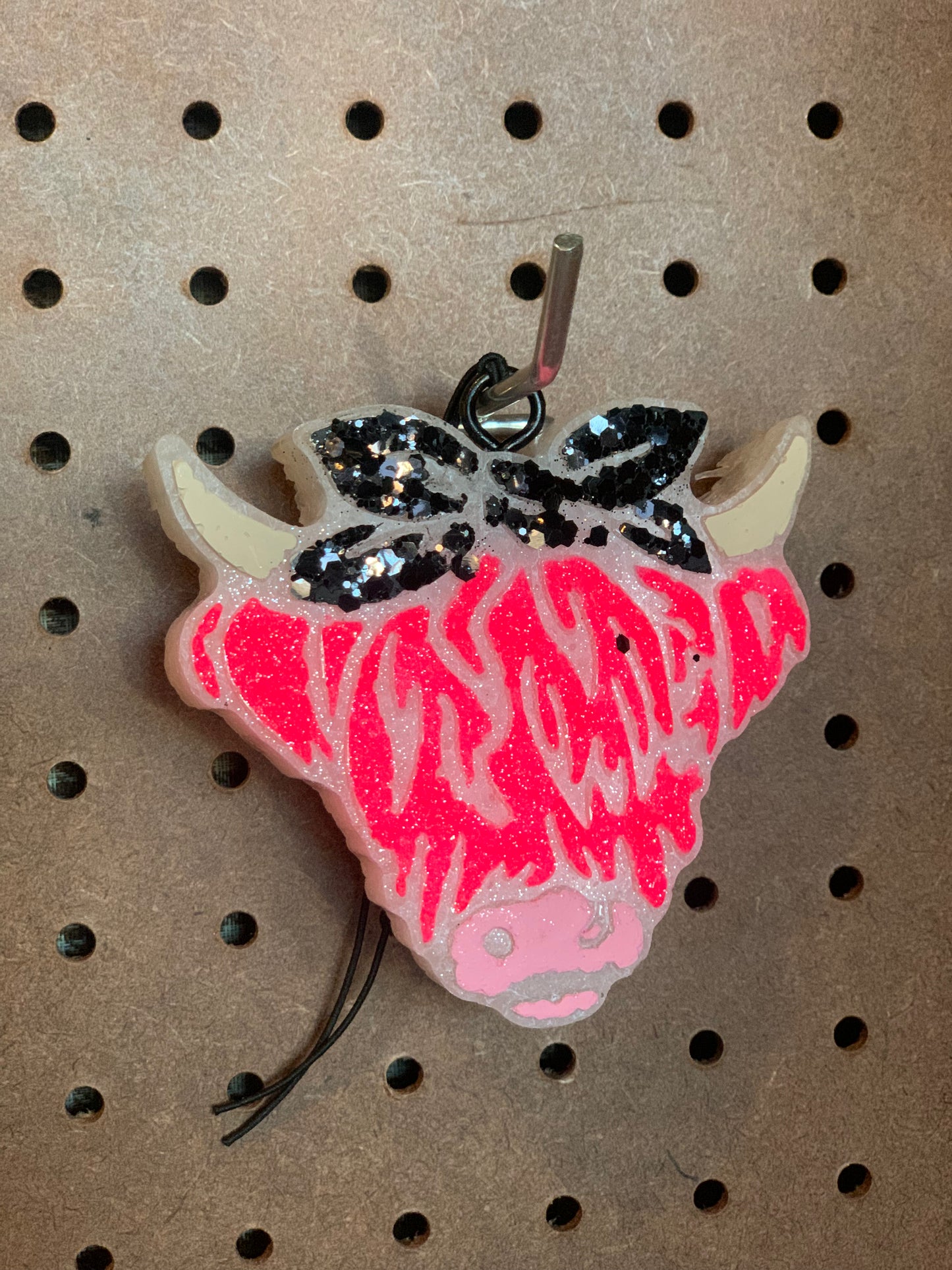 HF- Highland Cow w/Bow Freshie