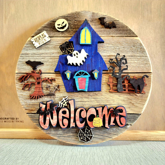 Halloween Welcome Wooden Sign