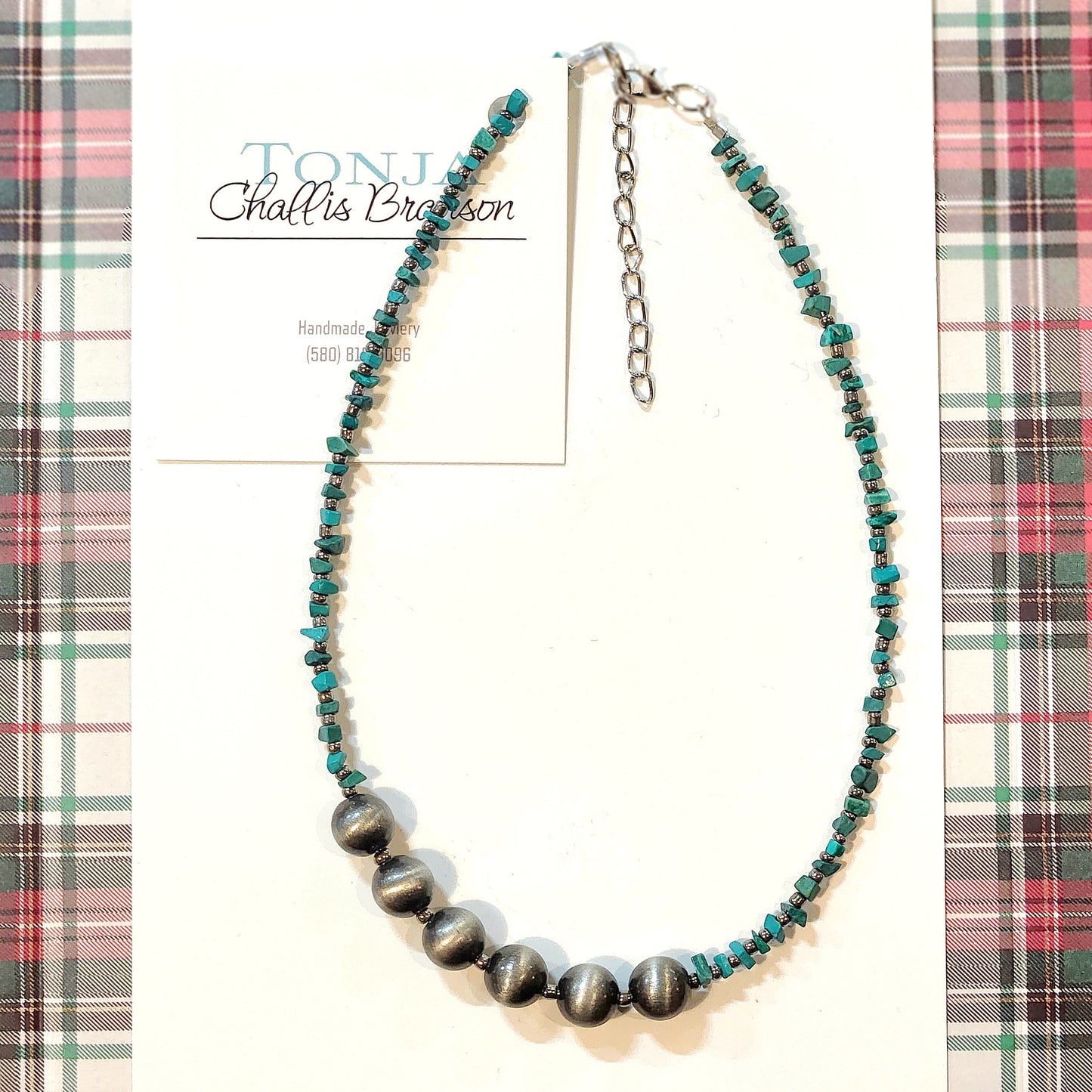 Green Agate & Faux Navajo Pearls 17"