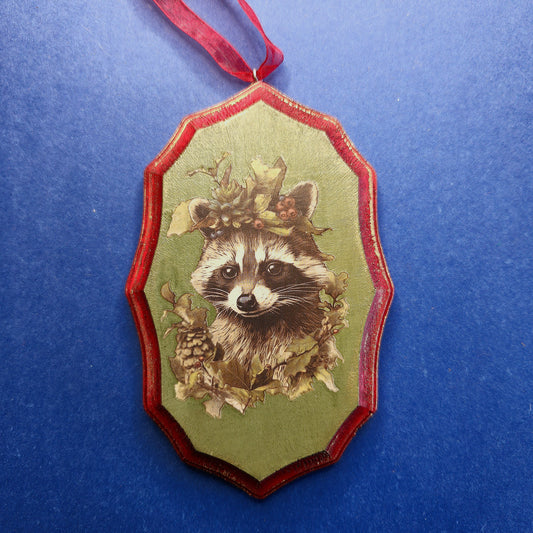 Racoon Ornament / Decor